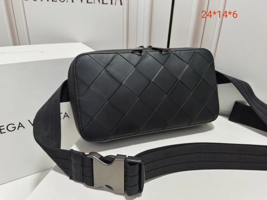 All categories 💚 Top version men’s bags 💚 BV 2024 new BV crossbody bag